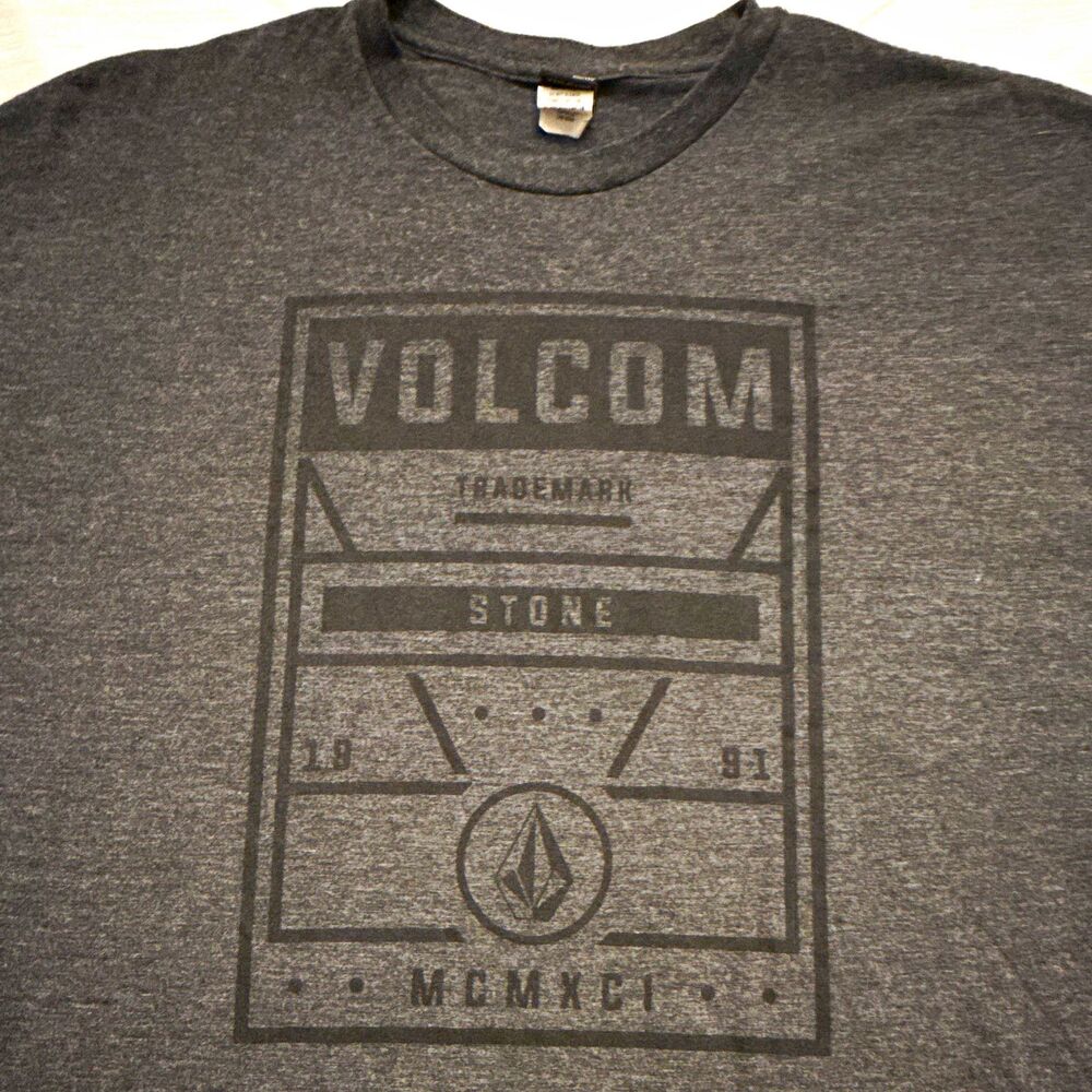 Volcom Men's XXL Gray Graphic Logo Crew Neck Short Sleeve T-Shirt Skater